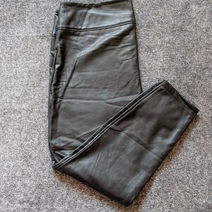 Women’s Straight Leg Faux Leather Pants - Black